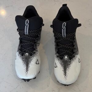 Under Armour Black and White Gradient Athletic Shoes